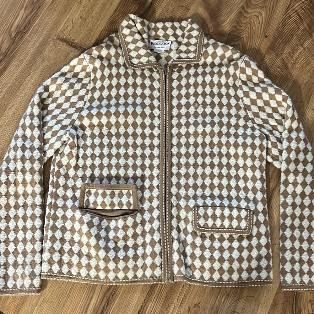 Pendleton Beige and White Checkered Textile